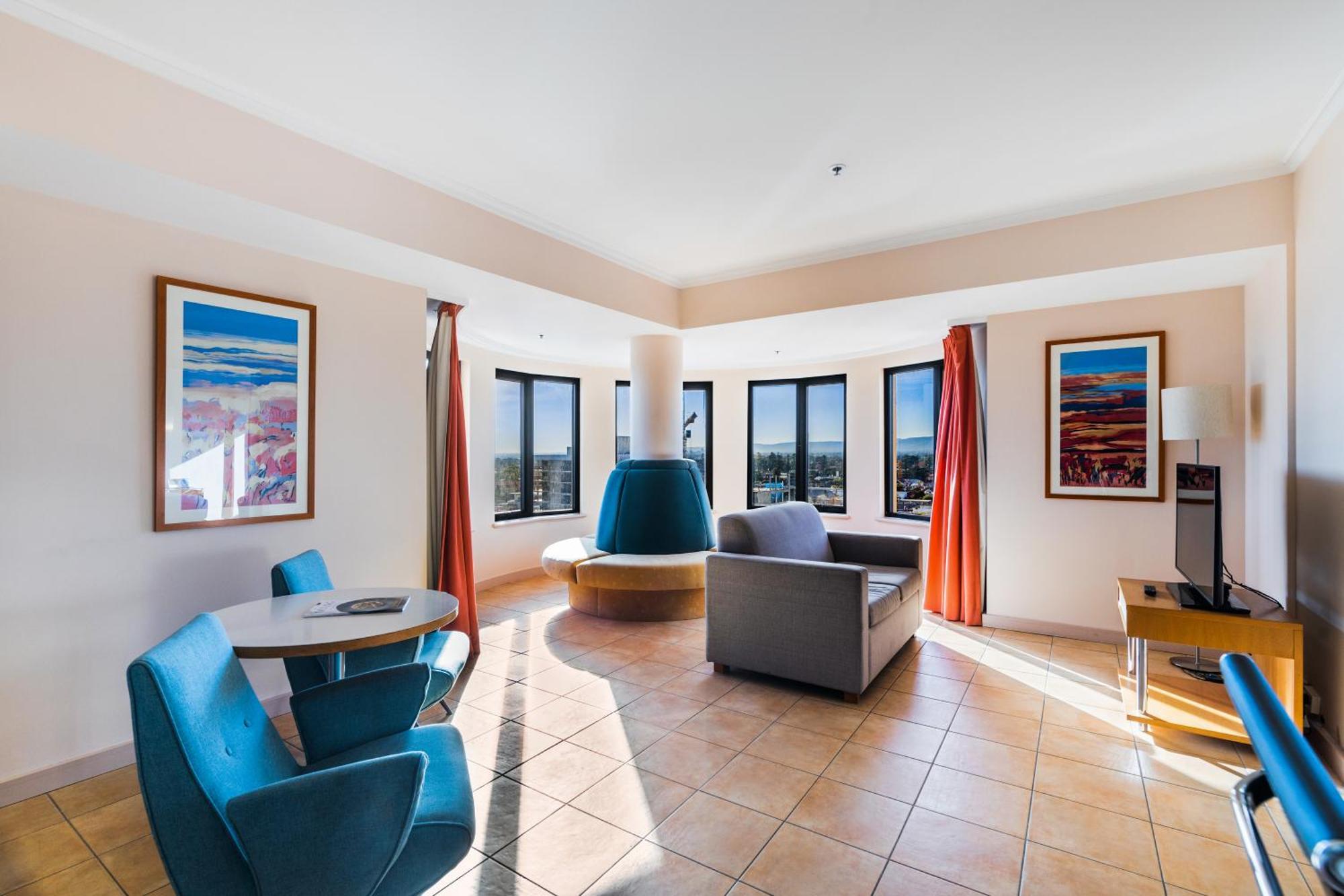 Stamford Grand Adelaide Hotel Glenelg Exterior photo